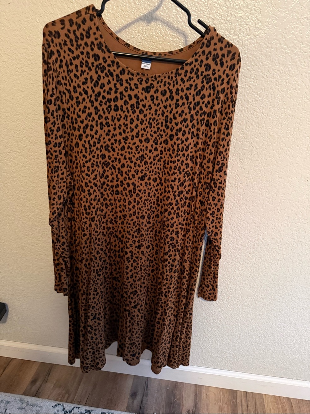 Old Navy Leopard-Print Long Sleeve Brown Swing Dress